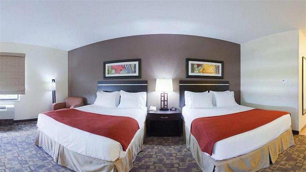 Holiday Inn Express Hotel And Suites Lincoln Airport By Ihg Eksteriør bilde