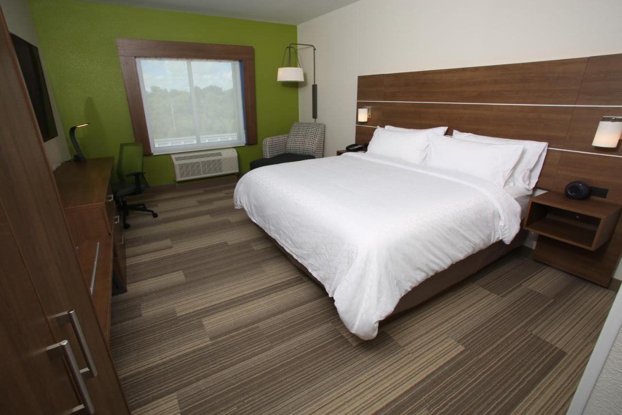 Holiday Inn Express Hotel And Suites Lincoln Airport By Ihg Eksteriør bilde