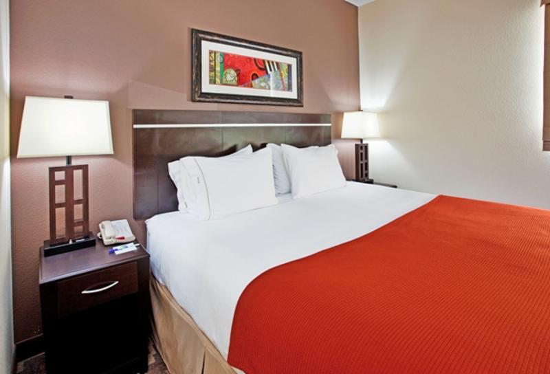 Holiday Inn Express Hotel And Suites Lincoln Airport By Ihg Eksteriør bilde
