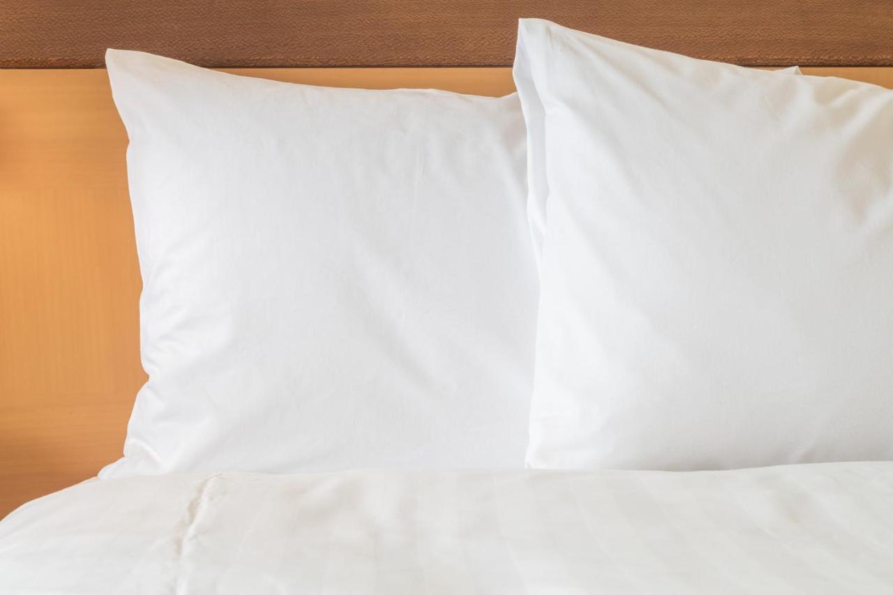 Holiday Inn Express Hotel And Suites Lincoln Airport By Ihg Eksteriør bilde